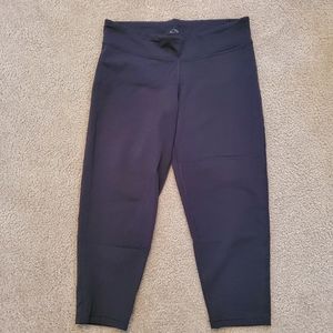 Women's Champion Athletic Capri Legging - Black